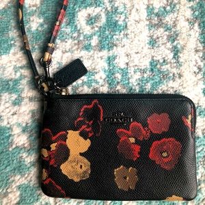 Beautiful Coach Black Floral Wristlet